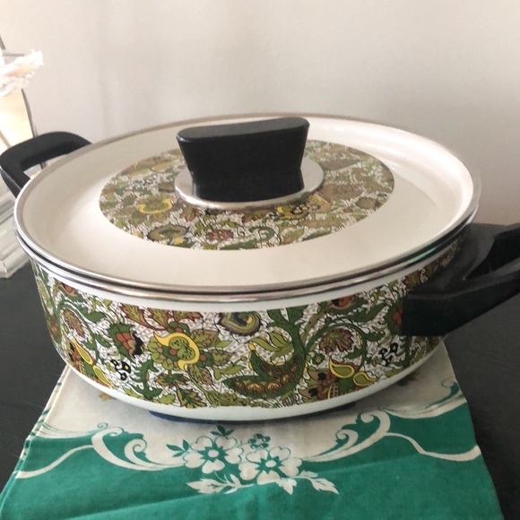 Meet your Posher, Alex - Picture 5 of 15